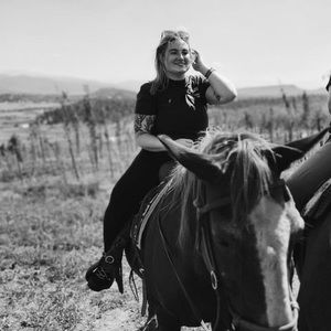 Meet your Posher, Kyla